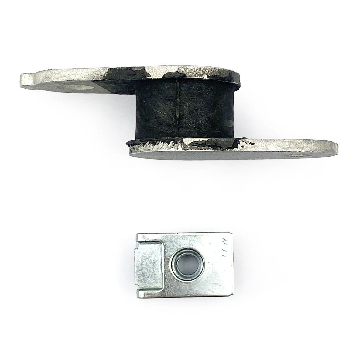 EXHAUST MOUNT TWIN LEG 72mm thumbnail 3