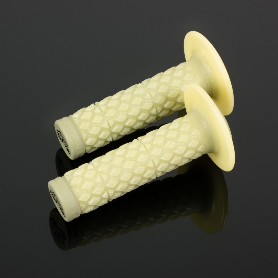 COMFORT GRIPS RENTHAL, ARAMID G196 image 1