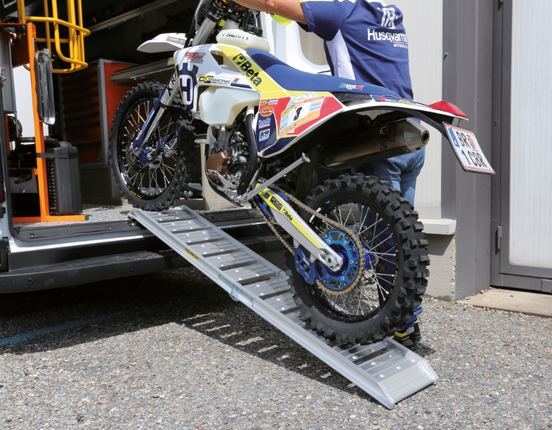 Aluminum Ramp for Loading/Unloading Motorcycles 2220x280mm 350kg Capacity - Beta Tools 3057 thumbnail 3