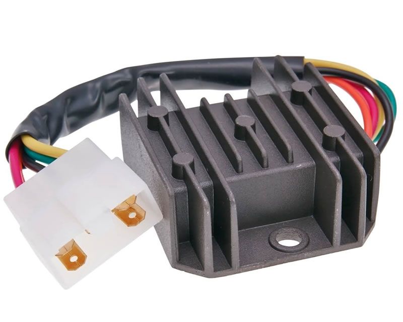 VOLTAGE REGULATOR KYMCO AGRILITY CITY RS 50 125 31600-LFC2-E10 image 1