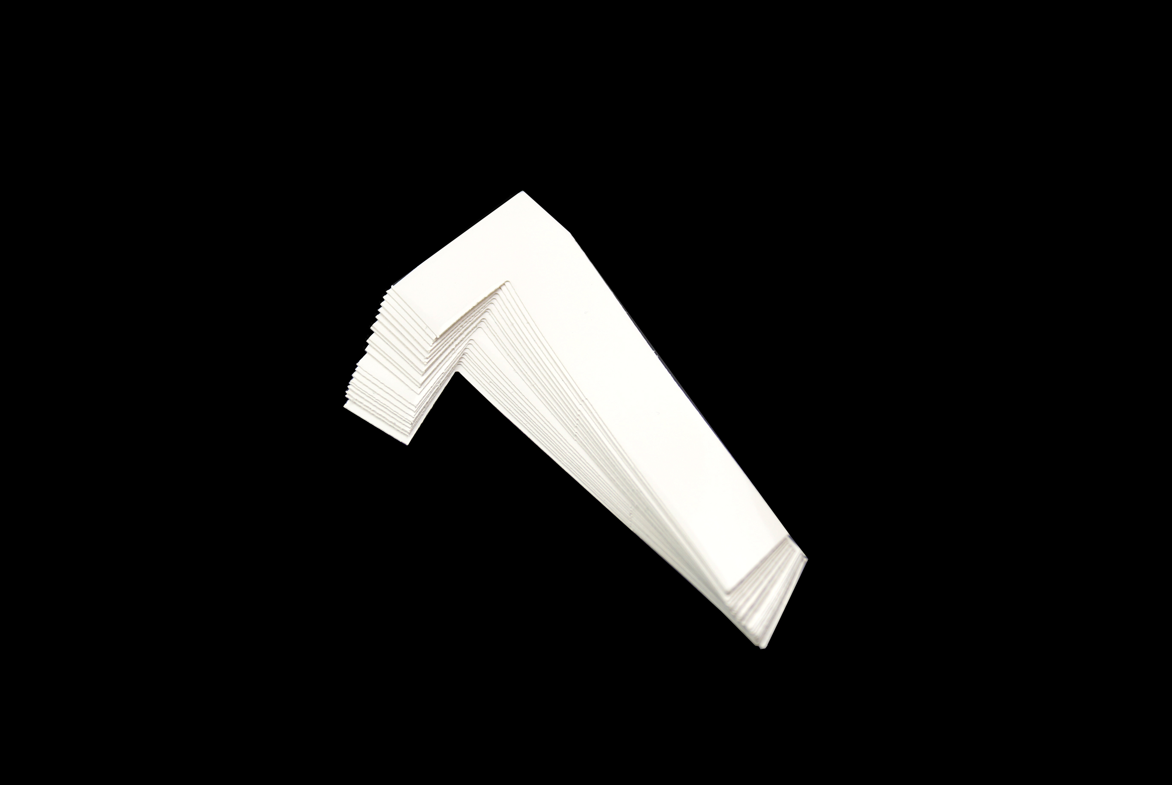 7 WHITE 4.5inc 11cm PK/20 image 1