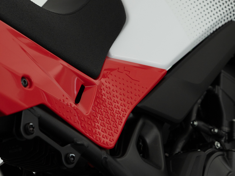PLASTIC KIT WITH SEAT TRANSALP 750 R-TECH RED BLACK WHITE R-KITALP-RS1-024 thumbnail 6