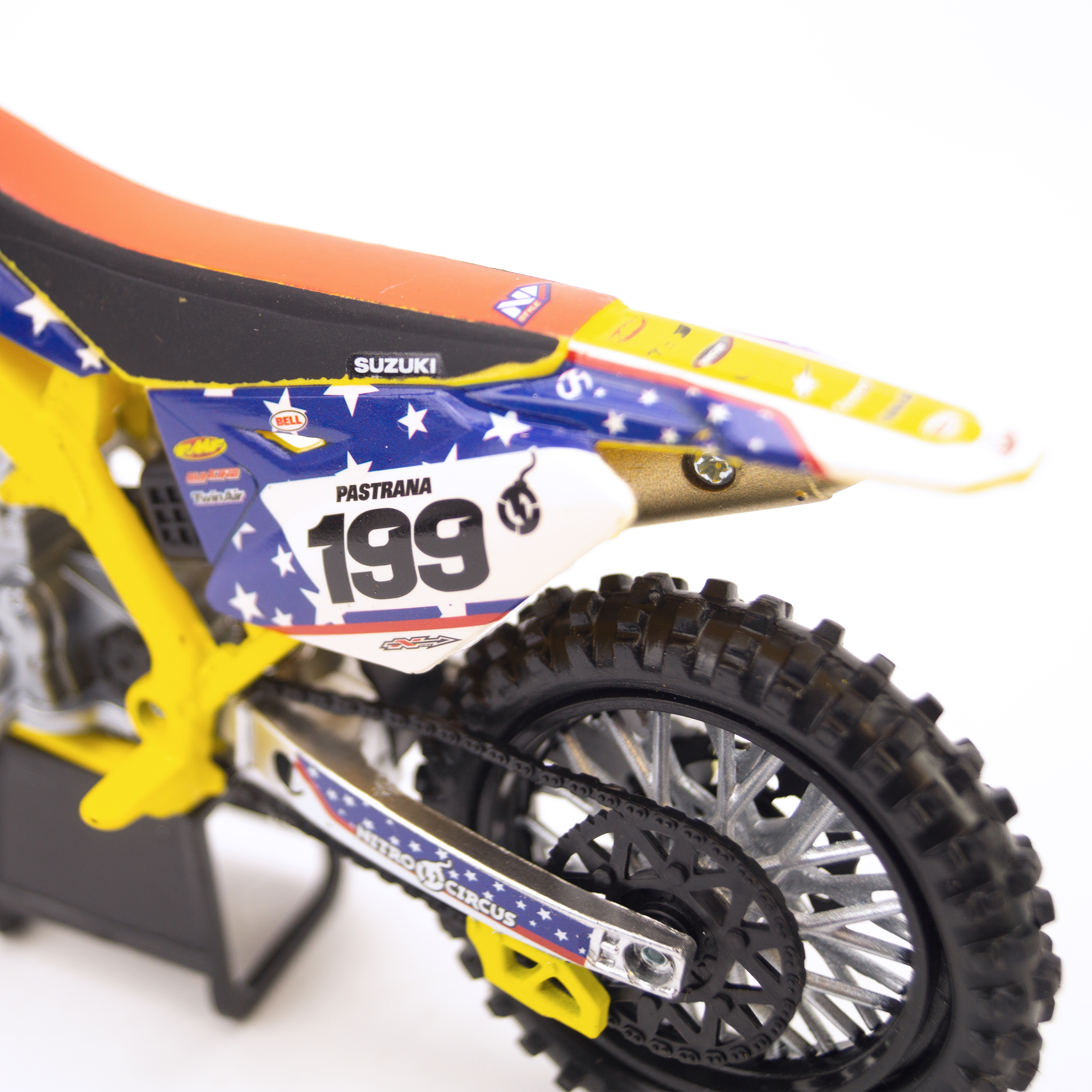 MODEL DIE CAST NITRO CIRCUS DIRT BIKE, TRAVIS PASTRANA, SCALE 1:12, NEWRAY 57993, MX thumbnail 4