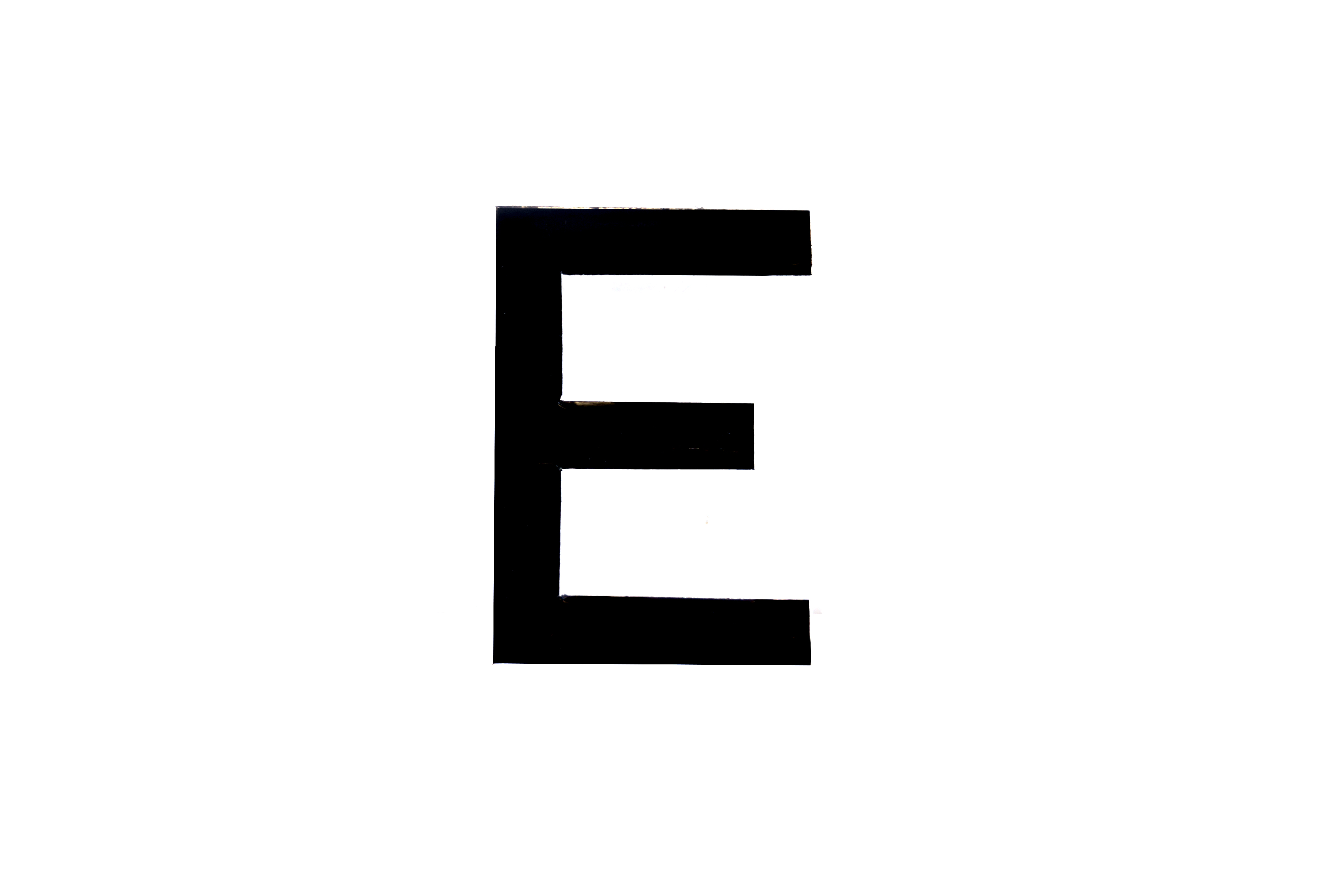 NUMBER PLATE DIGITS BIG E EACH image 1
