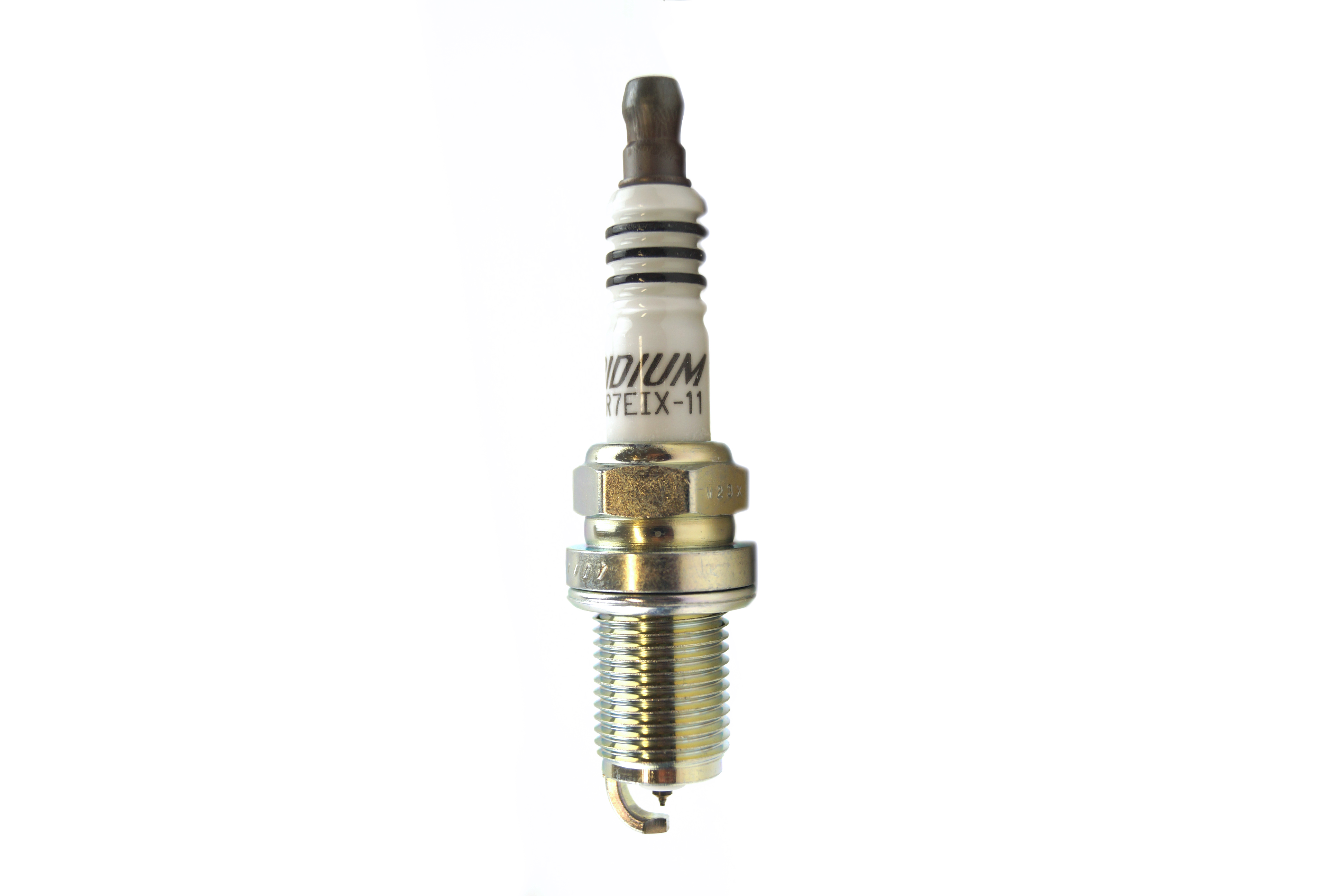 NGK SPARK PLUG BKR7EIX-11 NG6988 thumbnail 2