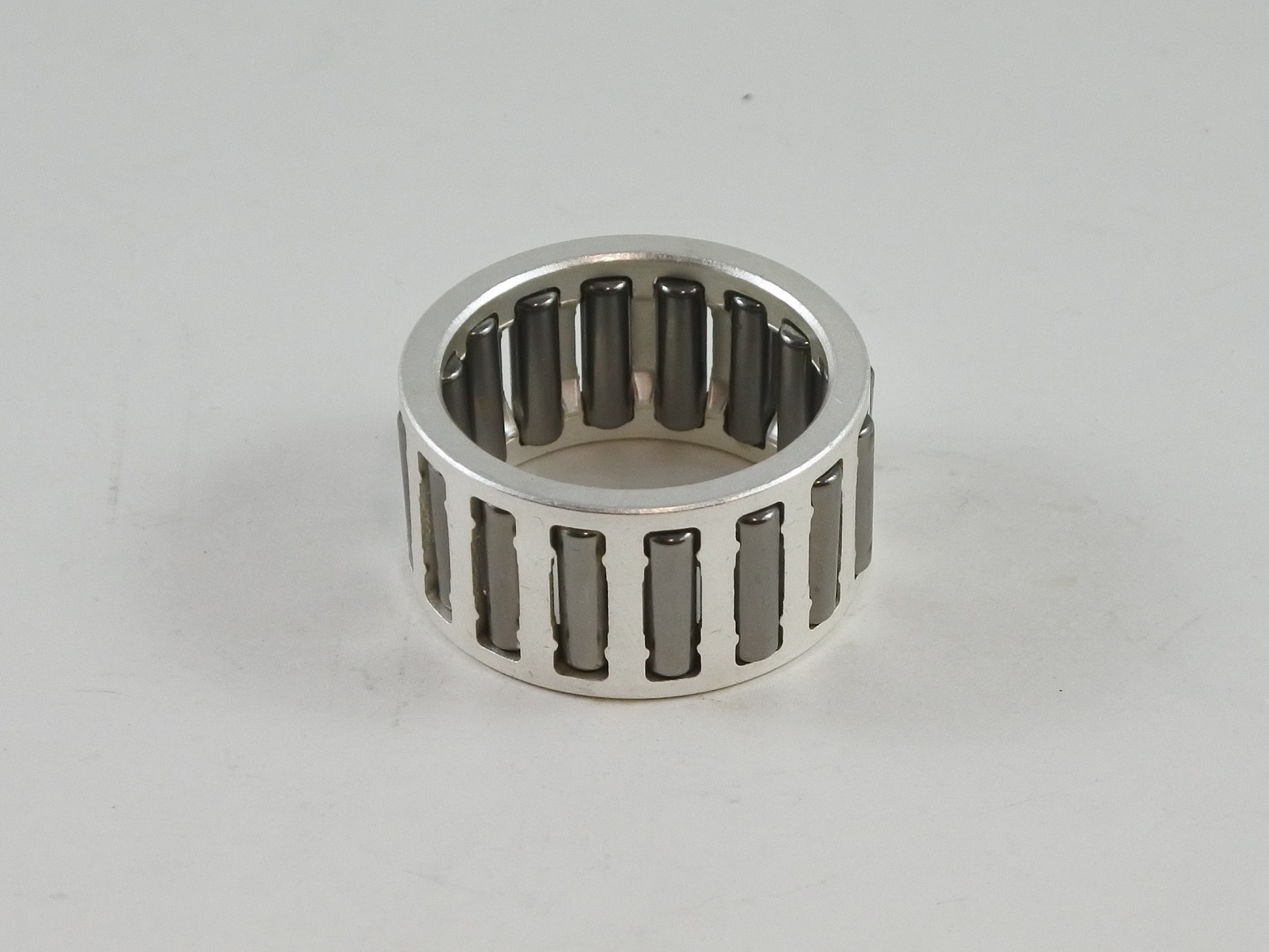 CRANK PIN BEARING KU27 X 35 X 17.8mm VINTCO BNC009 image 1