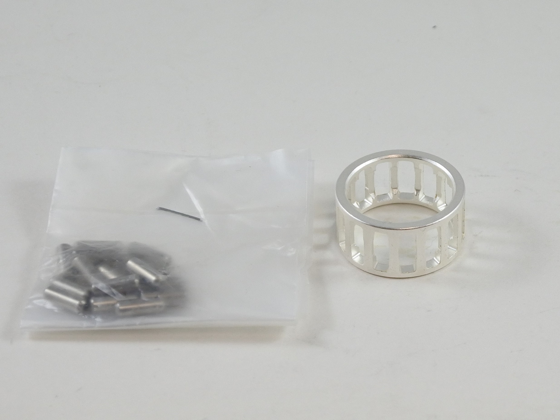 CRANK PIN BEARING KU18 X 24 X 11.8mm VINTCO BNC010 image 1