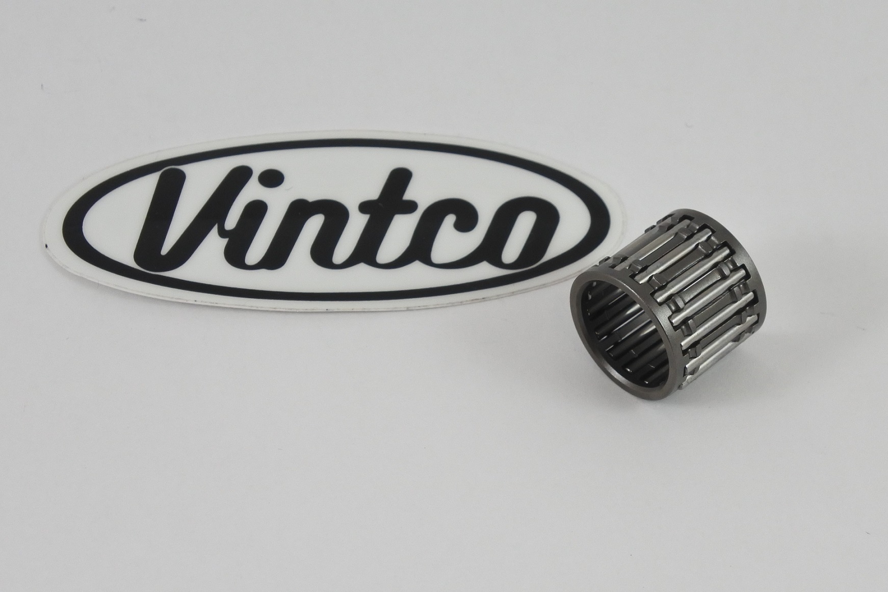 WRIST PIN BEARING 67-81 BULTACO 250 350 360 370 20X24X18.8 VINTCO BNW018