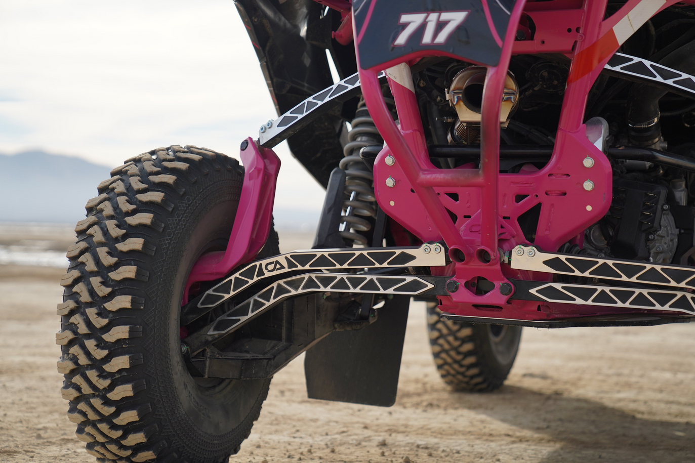 CANAM MAVERICK R 2 SEAT HIGH CLEARANCE RADIUS RODS CA TECH USA CA-157-BL-RM thumbnail 3