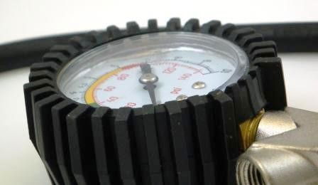 TYRE INFLATOR AND DIAL GAUGE 50mm DIAMETER RANGE 10-140psi - TOOLZONE KDPAT027 thumbnail 7