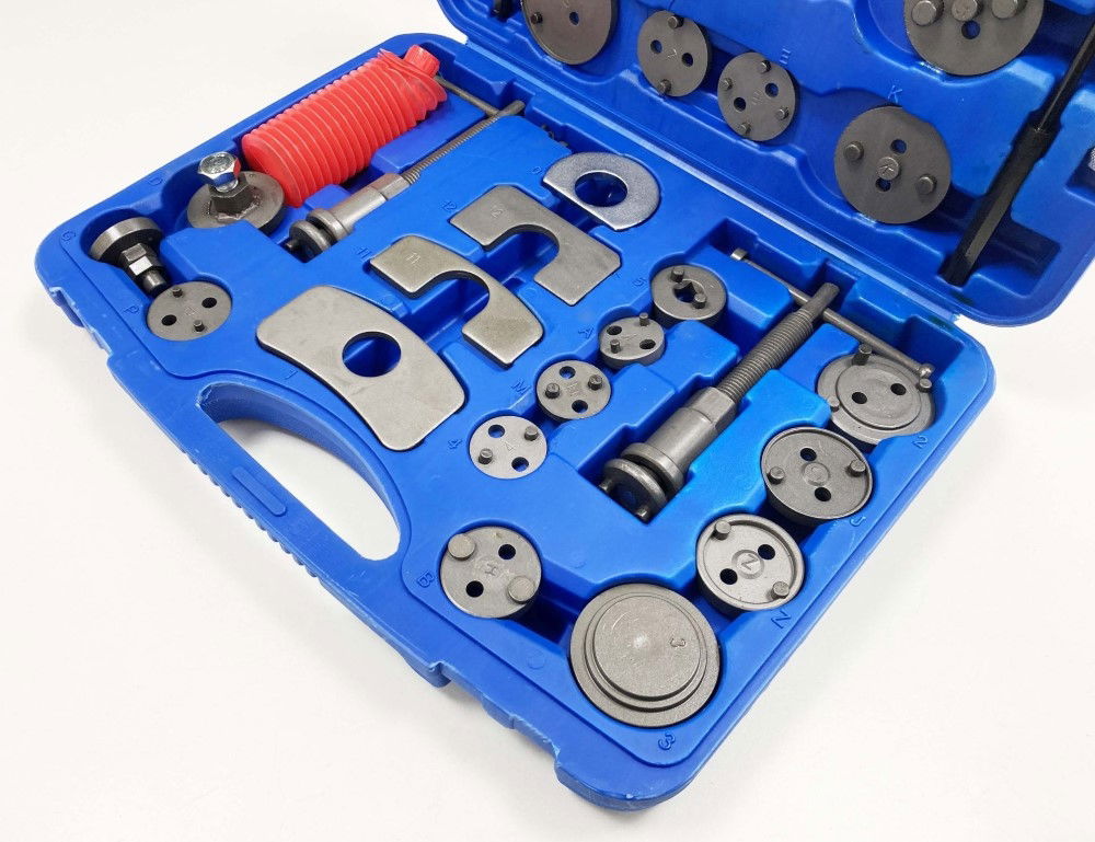 DISC BRAKE AND CALIPER SERVICE KIT 35pc INCLUDES 24 ADAPTORS - TOOLZONE KDPAU002 thumbnail 4