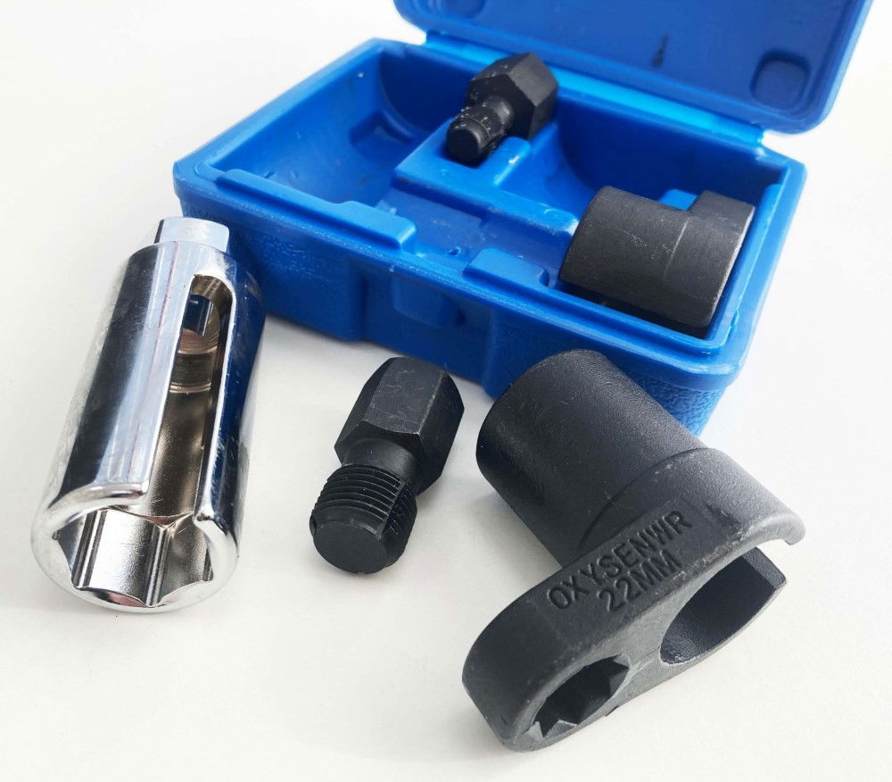 OXYGEN SENSOR AND THREAD CHASER SET 5pc INCLUDES 22mm SOCKETS - TOOLZONE KDPAU009 thumbnail 3