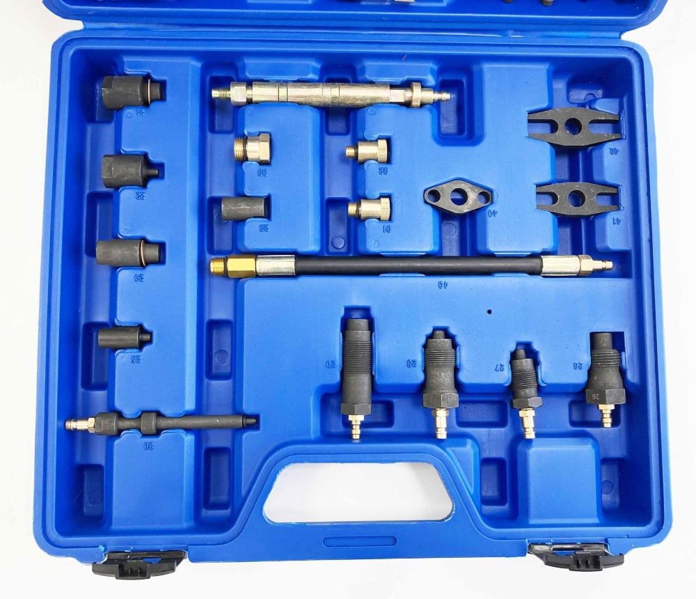 MASTER COMPRESSION TEST KIT FOR PETROL AND DIESEL ENGINES 64mm GAUGE - TOOLZONE KDPAU036 thumbnail 6