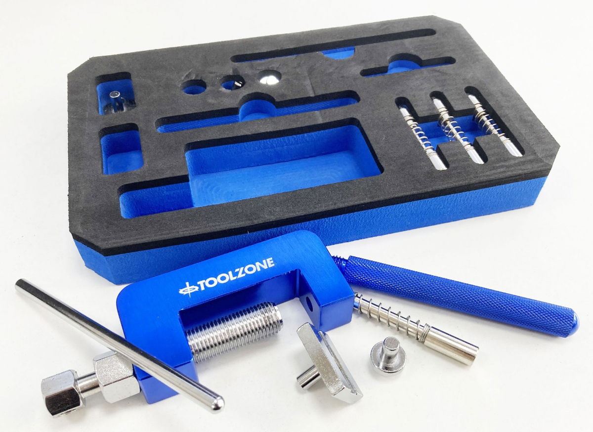 CHAIN BREAKER AND RIVETING TOOL FOR MOTORCYCLE DRIVE CHAINS 3-5mm - TOOLZONE KDPAU052 thumbnail 4