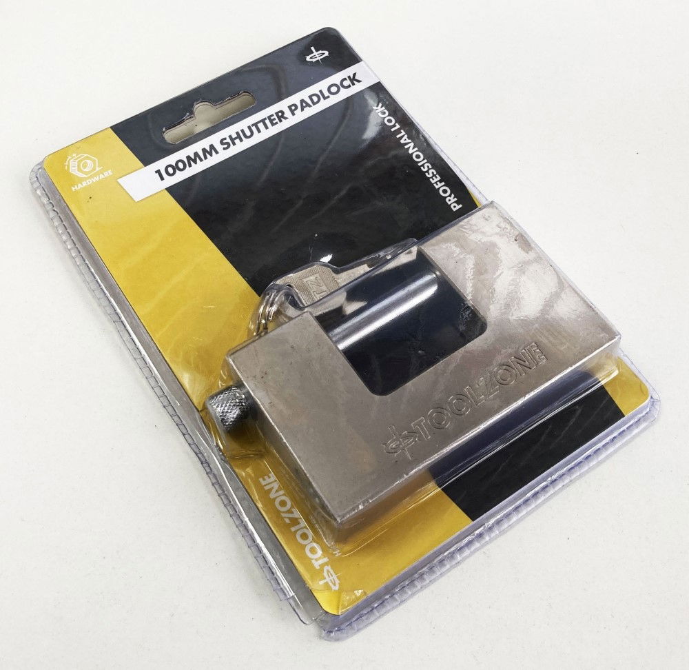PADLOCK SHUTTER 100mm HEIGHT 60mm WITH 3 KEYS - TOOLZONE KDPLK011 thumbnail 2