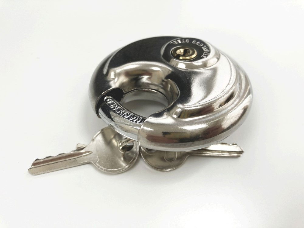 PADLOCK DISC 70mm HARDENED SHACKLE WITH 2 KEYS - TOOLZONE KDPLK050 thumbnail 3