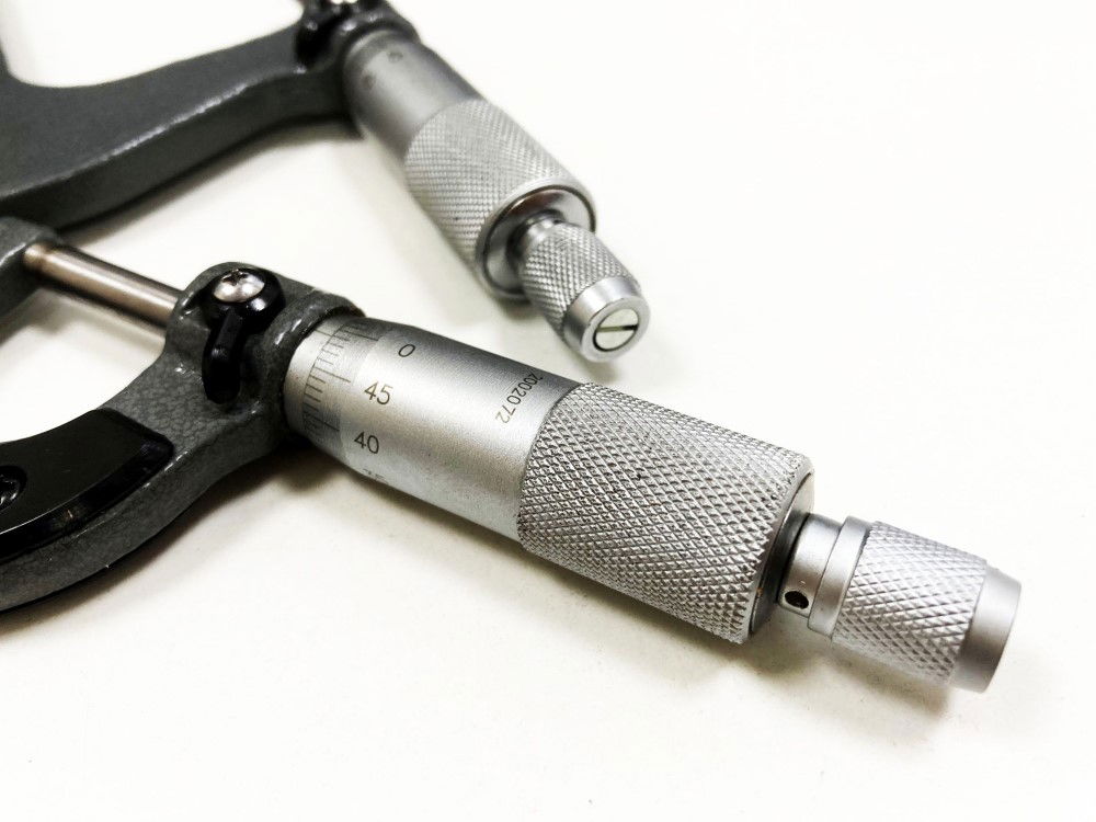 MICROMETER SET 4PC 0-100mm 0.01mm GRADUATIONS - TOOLZONE KDPMS057 thumbnail 8