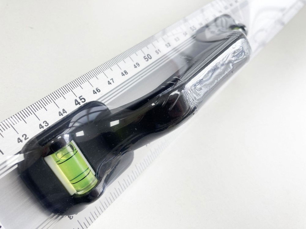 ALUMINIUM RULER 40 WITH HANDLES AND SPIRIT LEVEL METRIC AND IMPERIAL - TOOLZONE KDPMS117 thumbnail 4