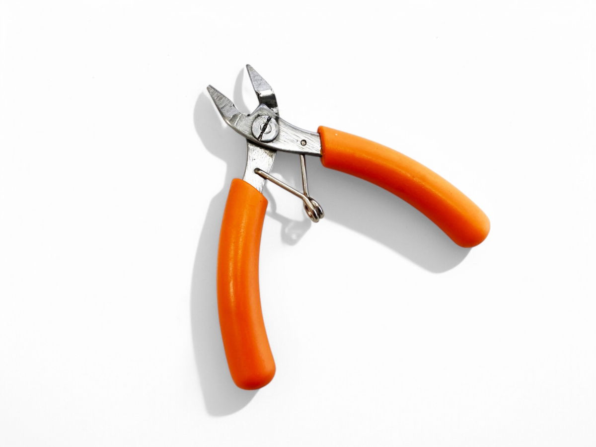 MINI WIRE CUT PLIERS STAINLESS STEEL 95mm PVC HANDLE - TOOLZONE KDPPL183 thumbnail 2