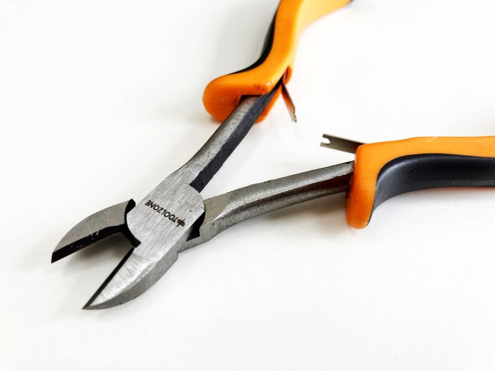 PRECISION SIDE CUT PLIERS LEAF SPRING CARBON STEEL - TOOLZONE KDPPL184 thumbnail 4