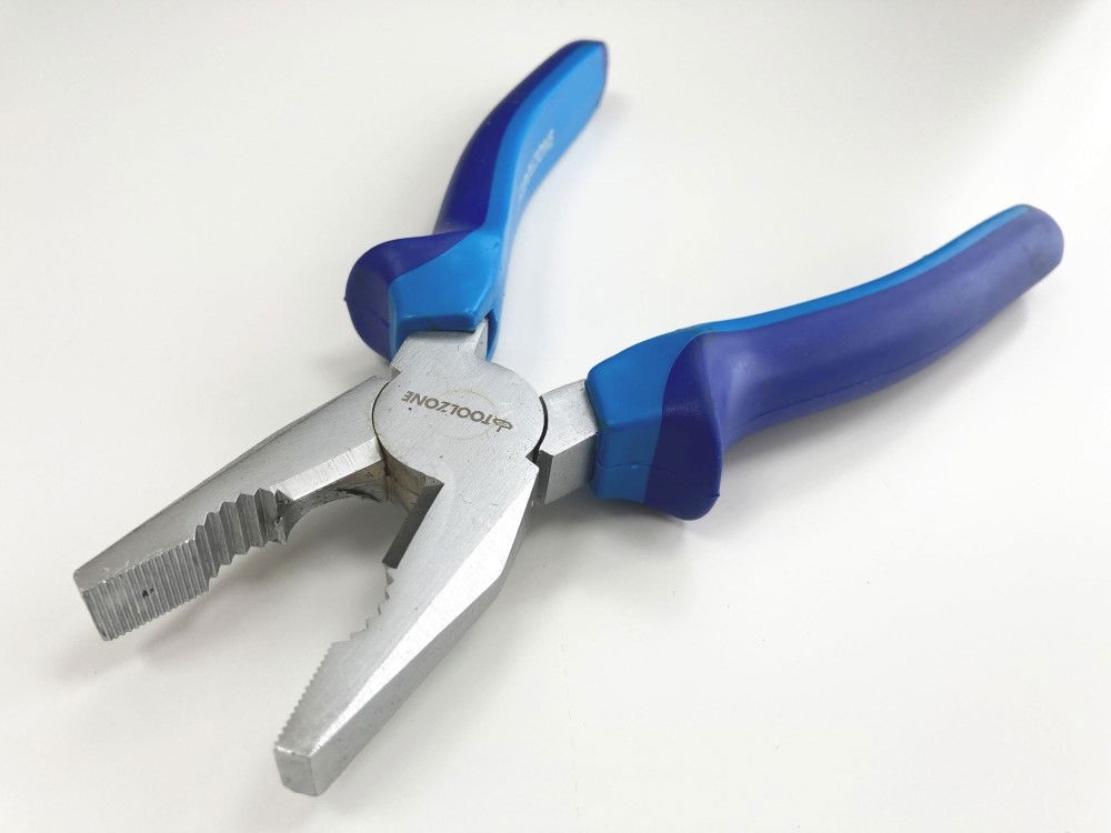 COMBINATION PLIER HEAVY DUTY 8 SATIN FINISH DROP FORGED STEEL - TOOLZONE KDPPL206 thumbnail 4