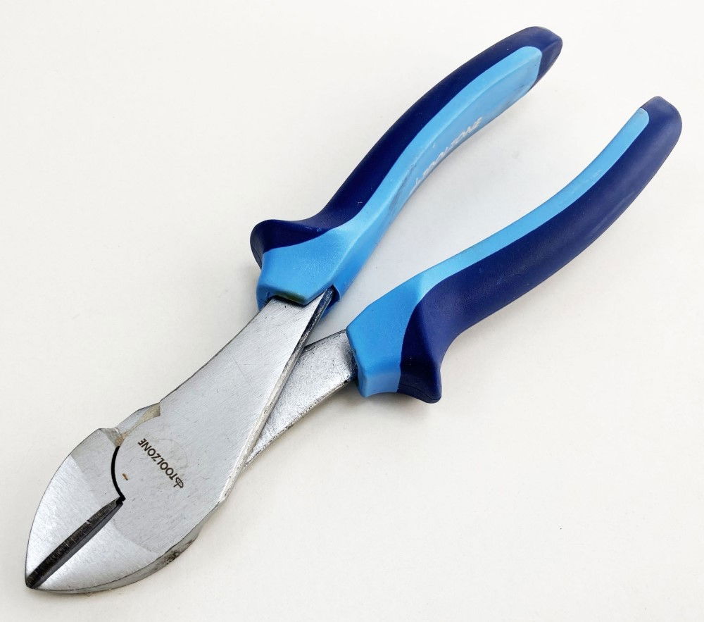 SIDE CUT PLIER HEAVY DUTY 7 SATIN FINISH DROP FORGED STEEL - TOOLZONE KDPPL207 thumbnail 3
