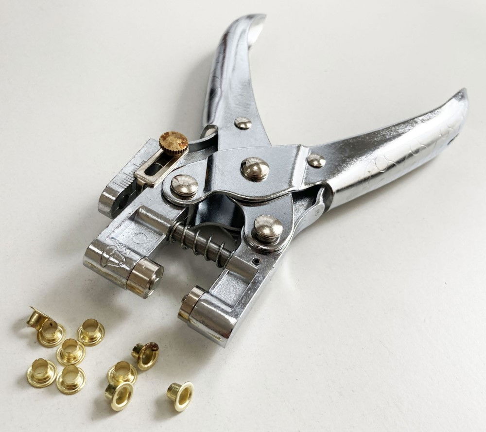 EYELET PLIERS HEAVY DUTY 165mm CHROME PLATED WITH 100PC BRASS EYELETS - TOOLZONE KDPPL230 thumbnail 5