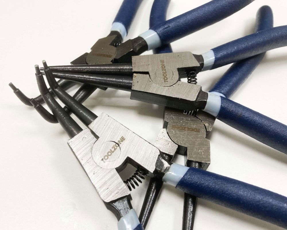 CIRCLIP PLIERS SET 4PC 7 INTERNAL AND EXTERNAL STRAIGHT AND BENT - TOOLZONE KDPPL241 thumbnail 9