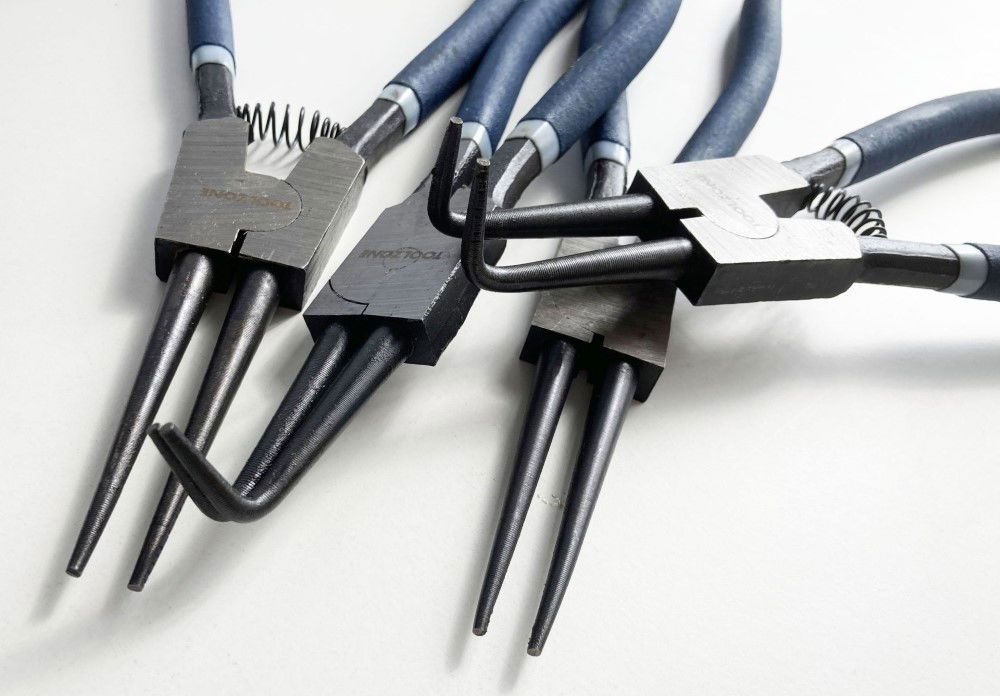 CIRCLIP PLIERS SET 4PC 13 INTERNAL AND EXTERNAL STRAIGHT AND BENT - TOOLZONE KDPPL243 thumbnail 4