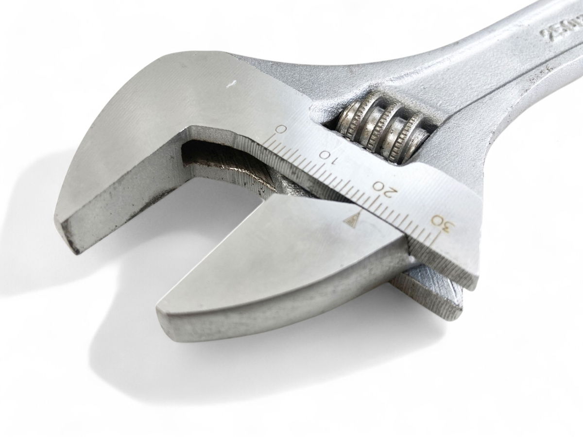 ADJUSTABLE SPANNER 10 MAX JAW 30mm DROP FORGED SATIN FINISH - TOOLZONE KDPSP052 thumbnail 5