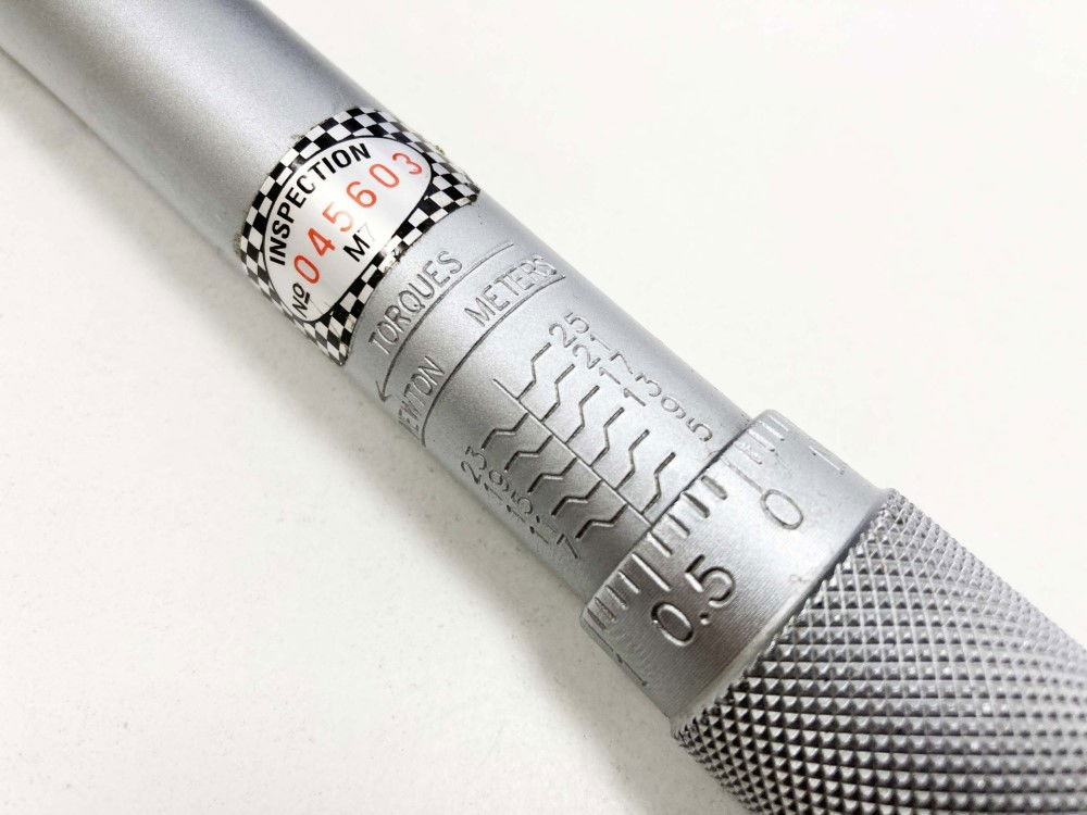 TORQUE WRENCH 1/4 DRIVE 5-25nm CALIBRATION CERTIFICATE LOCKING NUT - TOOLZONE KDPSS029 thumbnail 10