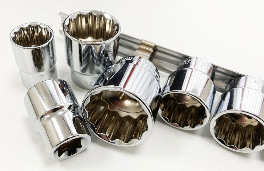 SOCKET SET 1/2 DRIVE SHALLOW CRV 17 PIECES 10-24mm 27mm 30mm BI HEX - TOOLZONE KDPSS095 thumbnail 5