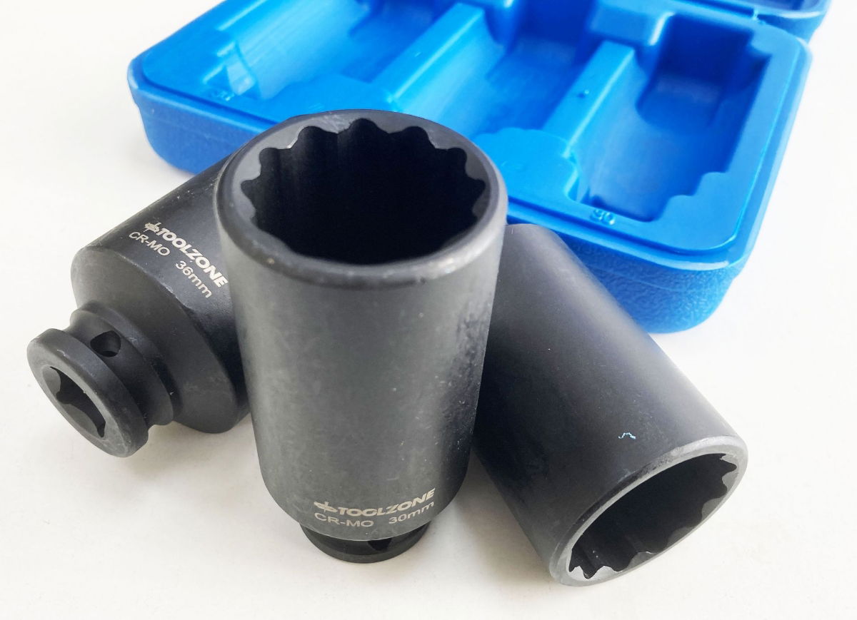 IMPACT SOCKET SET 3 PIECES 1/2 DRIVE 30mm 32mm 36mm THIN WALL BLACK FINISH - TOOLZONE KDPSS248 thumbnail 7