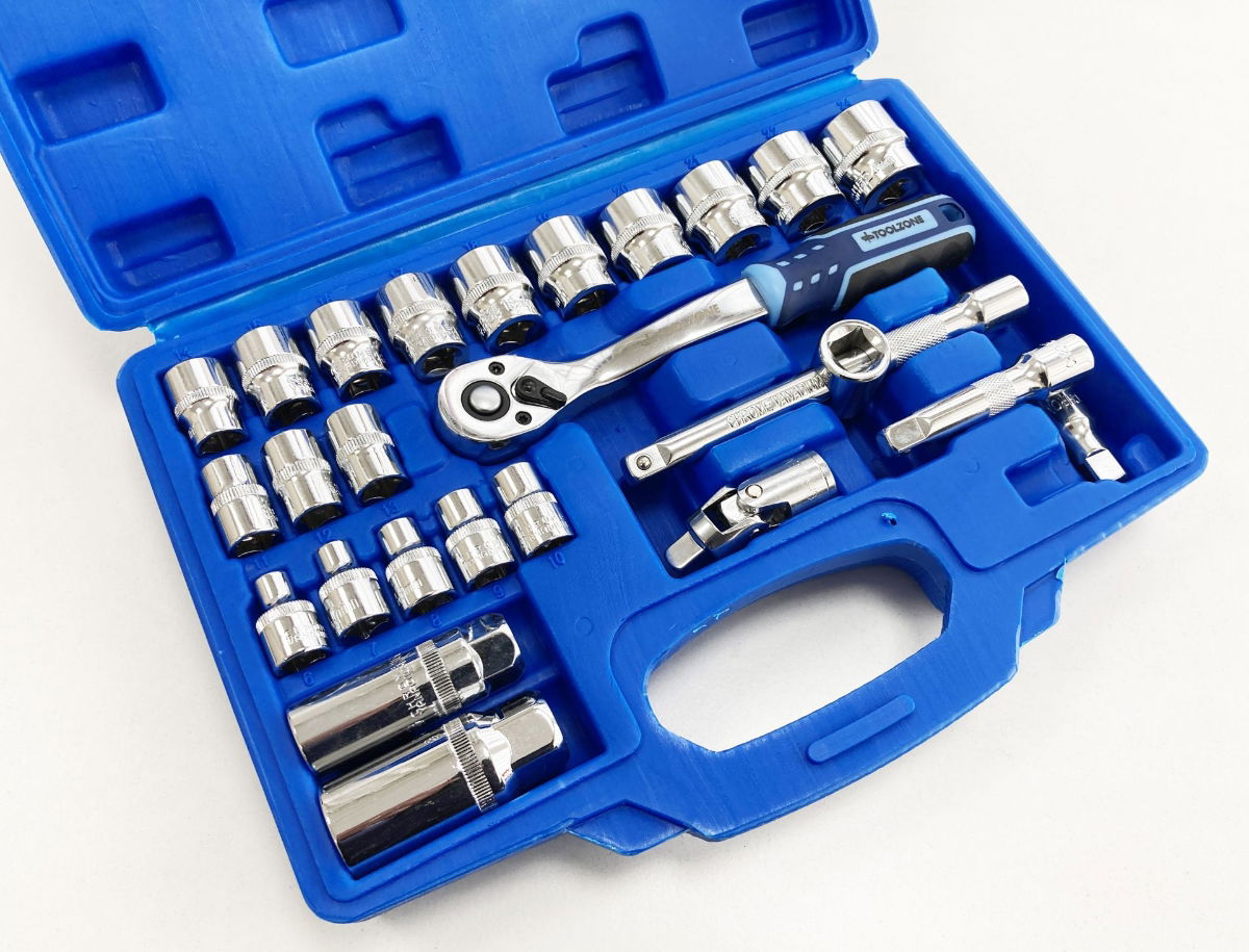 SOCKET SET 26 PIECES 3/8 DRIVE 6mm-24mm MIRROR POLISH CRV IN CASE - TOOLZONE KDPSS260 thumbnail 5