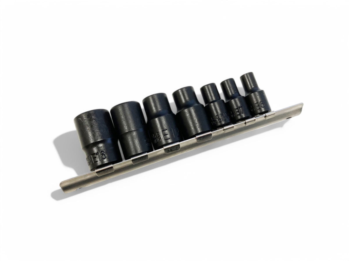 IMPACT FEMALE STAR SOCKET SET 7 PIECES 1/4 AND 3/8 DRIVE CHROME VANADIUM - TOOLZONE KDPSS264 thumbnail 6