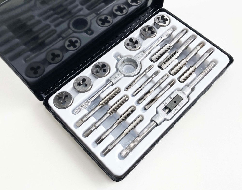 TAP AND DIE SET BSF 20 PIECE 3/16-1/2 TUNGSTEN ALLOY STEEL - TOOLZONE KDPTP098 thumbnail 6