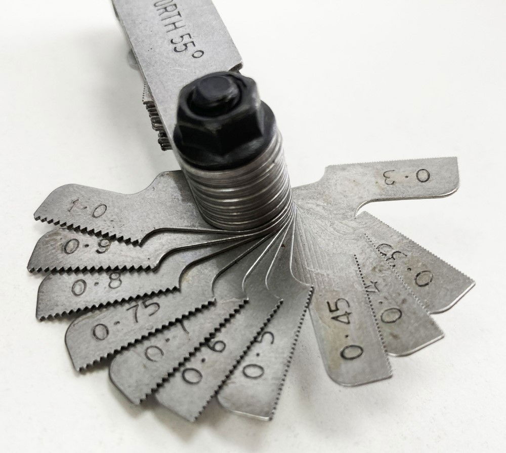 SCREW PITCH GAUGE 51 LEAVES WHITWORTH AND METRIC 0.25mm-6mm - TOOLZONE KDPTP121 thumbnail 6