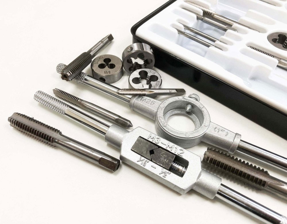 TAP AND DIE SET WHITWORTH 23 PIECE ALLOY STEEL 1/8-1/2 bsw - TOOLZONE KDPTP126 thumbnail 7