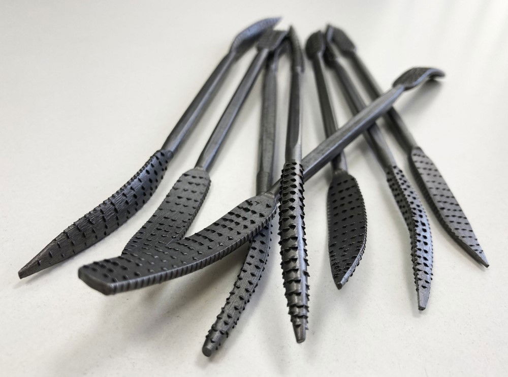 RIFFLER WOOD RASP SET 8PC 8 DOUBLE ENDED VARIOUS SHAPES WITH POUCH - TOOLZONE KDPWW098 thumbnail 6