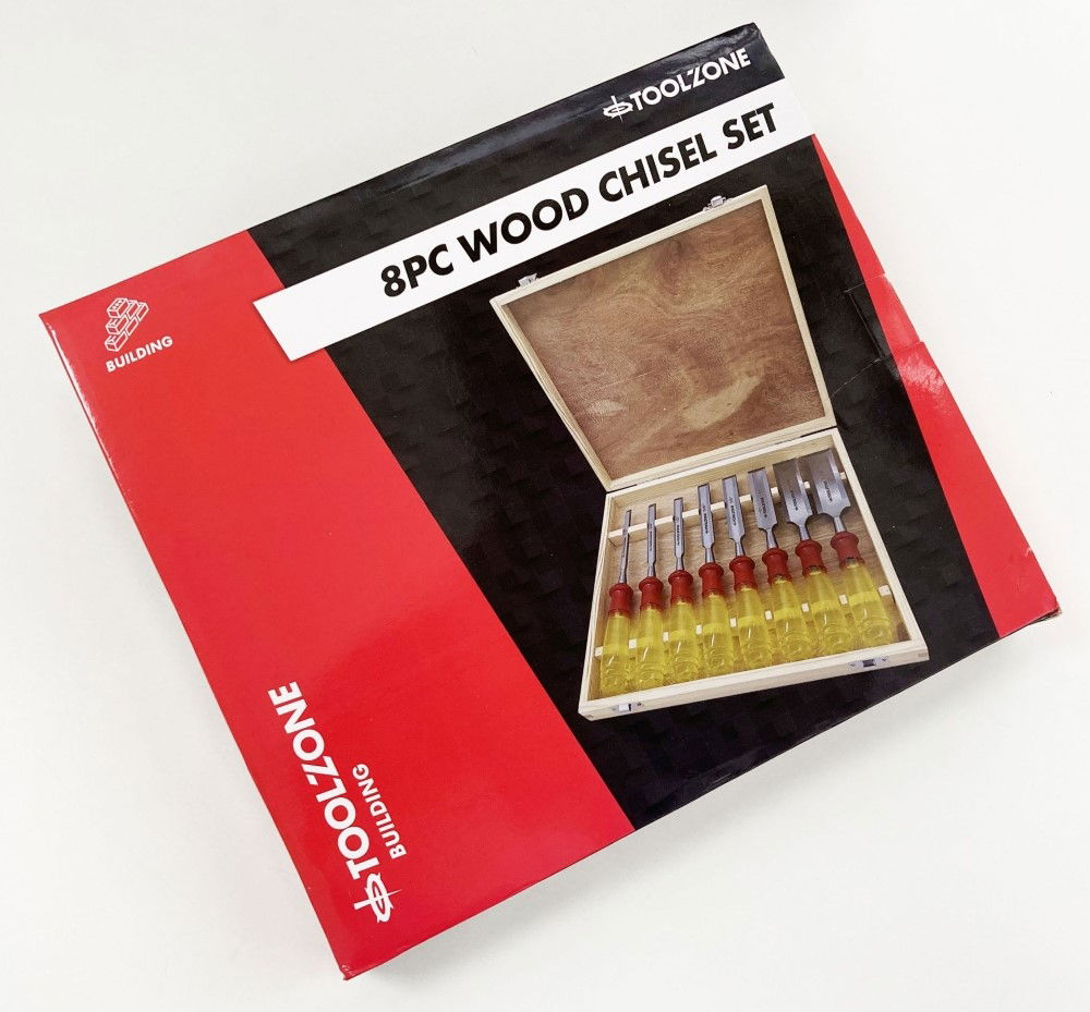 WOOD CHISEL SET 8PC 65mn SIZES 1/4-1-1/2 WITH WOODEN CASE - TOOLZONE KDPWW217 thumbnail 3