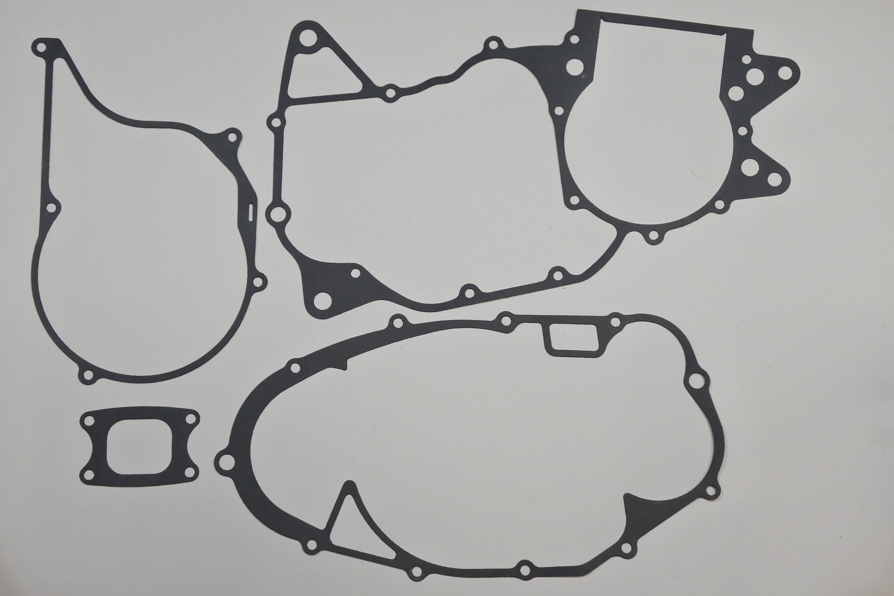 ENGINE GASKET KIT 75-77 HONDA CR MR 250 VINTCO KEG007 image 1