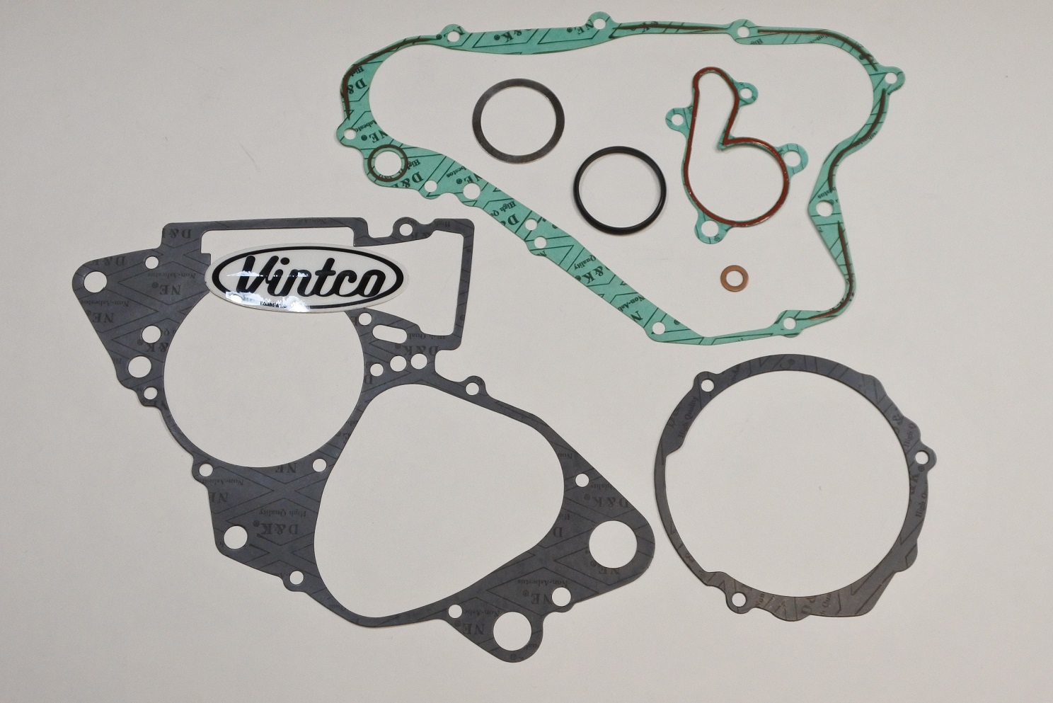 ENGINE GASKET KIT 91-91 SUZUKI RM 125 VINTCO KEG060 thumbnail 2