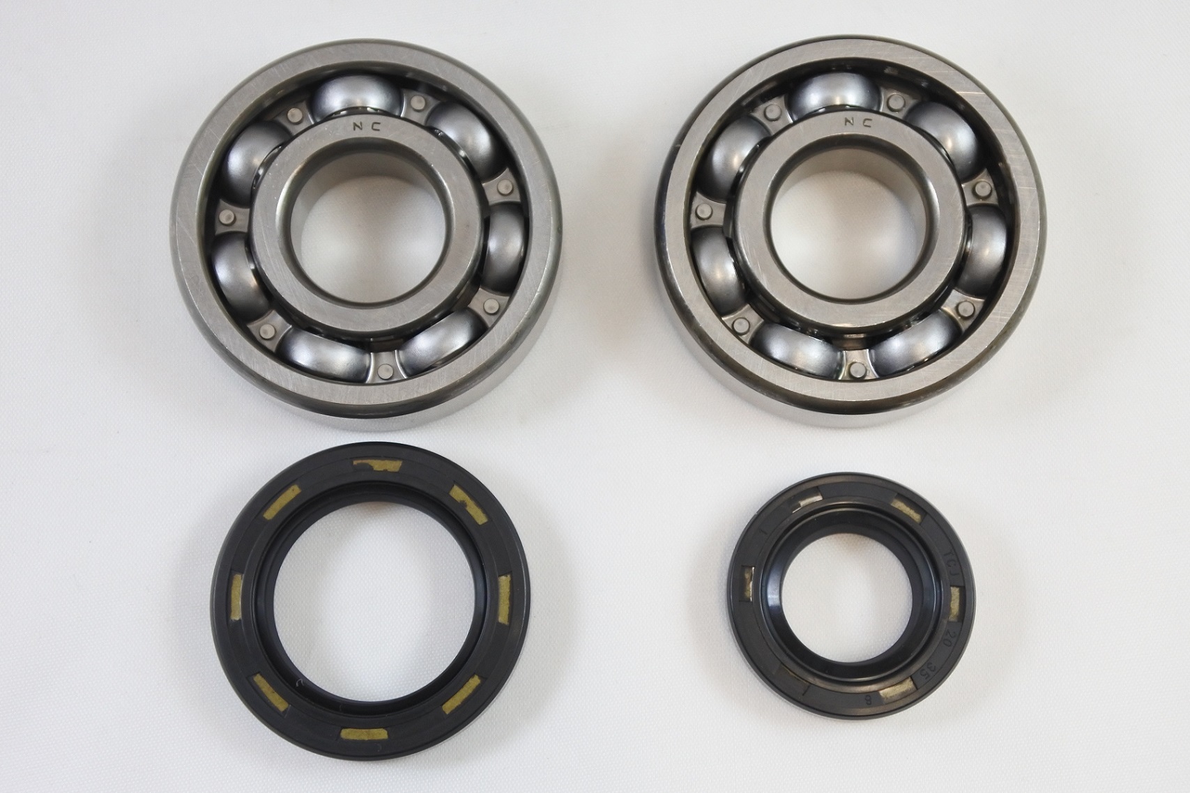 MAIN BEARING AND SEAL KIT 80-85 HONDA CR 125 VINTCO KMB003 image 1