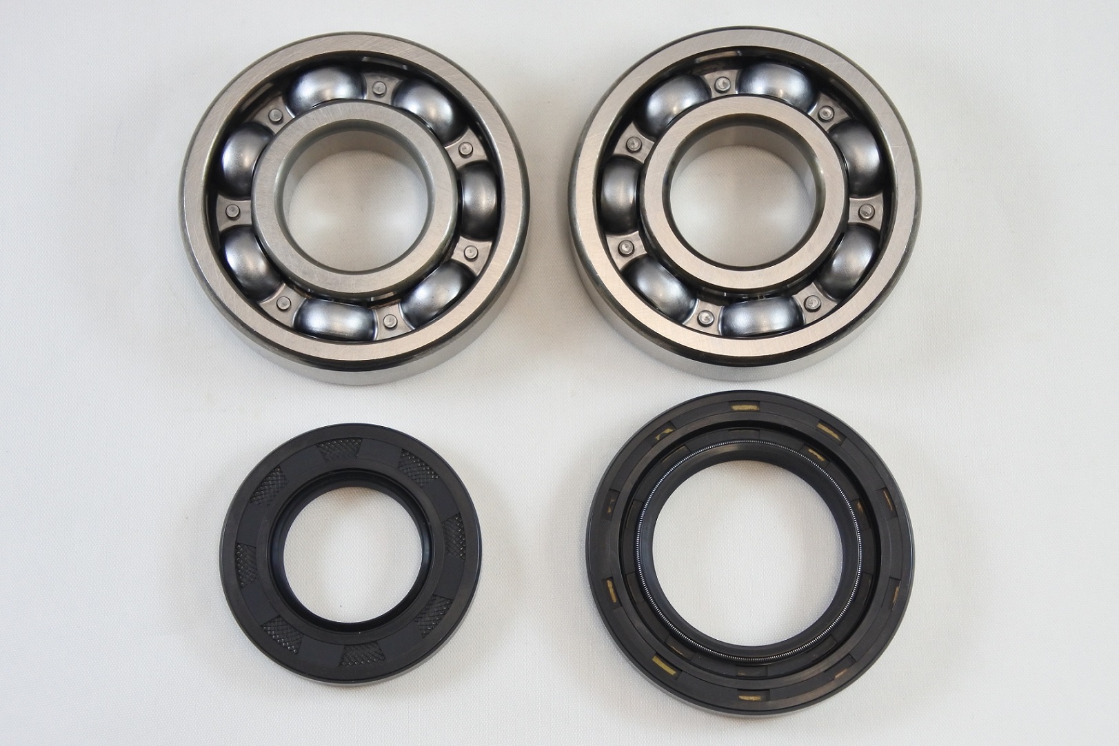 MAIN BEARING AND SEAL KIT 78-84 HONDA CR ATC R 250 VINTCO KMB005 image 1