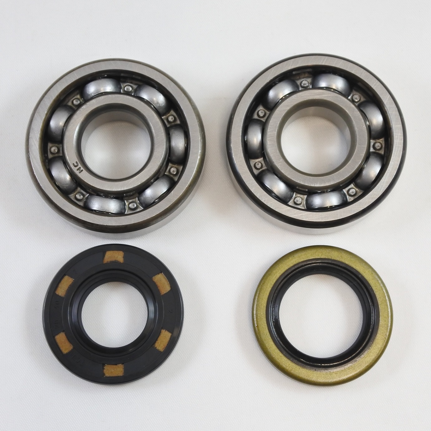 MAIN BEARING AND SEAL KIT 78-79 KAWASAKI KX 125 VINTCO KMB008 image 1