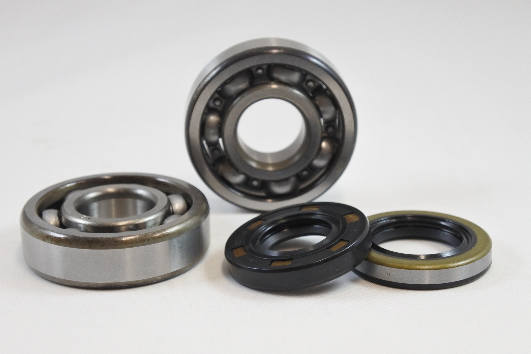MAIN BEARING AND SEAL KIT 78-79 KAWASAKI KX 125 VINTCO KMB008 thumbnail 4