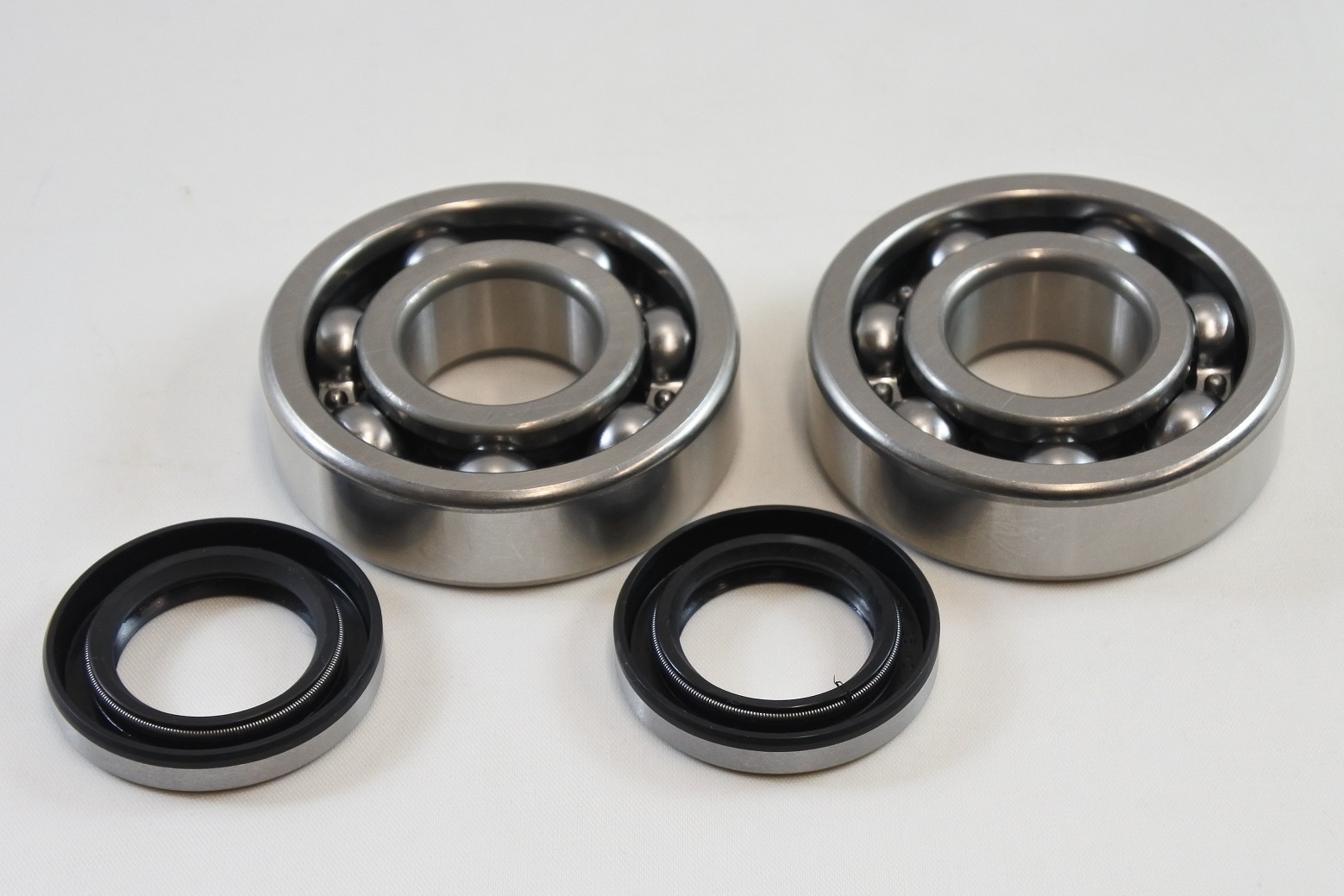 MAIN BEARING AND SEAL KIT 80-89 KAWASAKI KDX KX 125 175 200 VINTCO KMB009 thumbnail 3