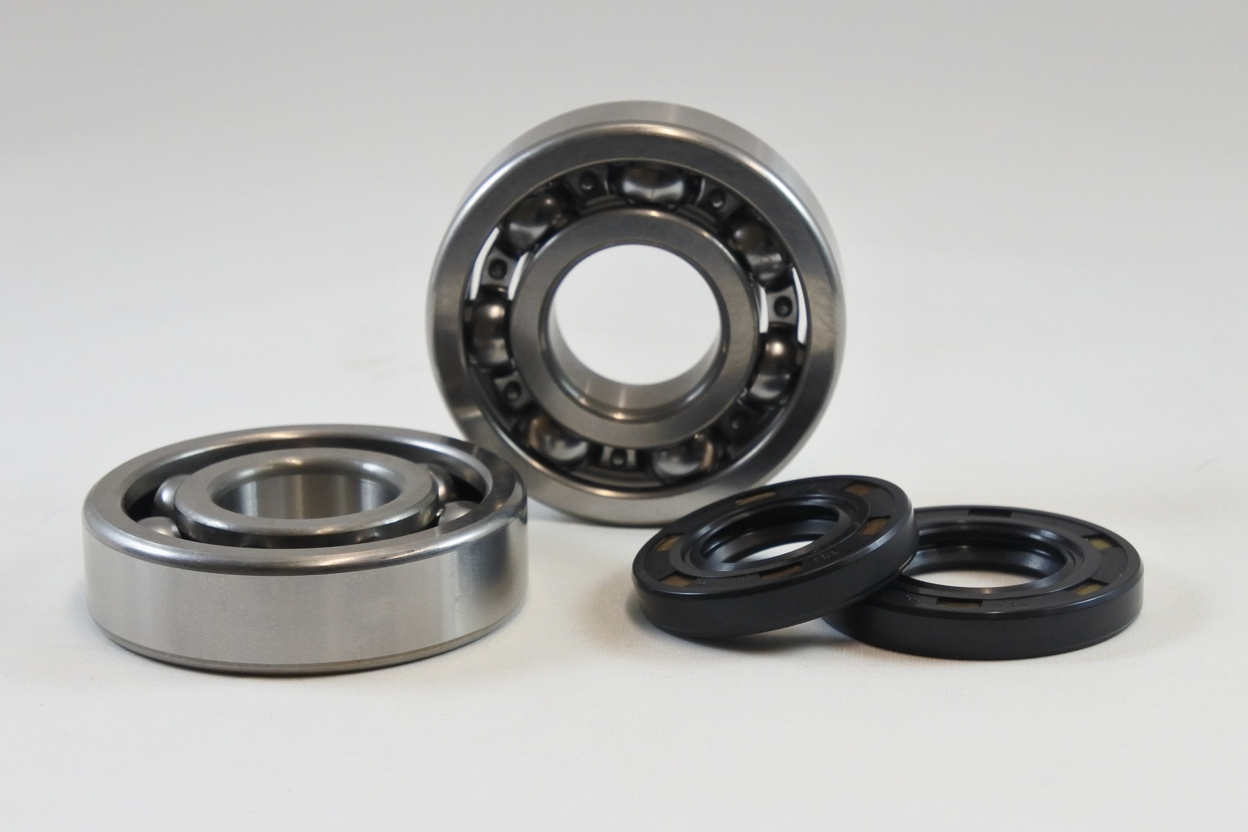 MAIN BEARING AND SEAL KIT 80-86 KAWASAKI KDX KX 250 VINTCO KMB011 thumbnail 4