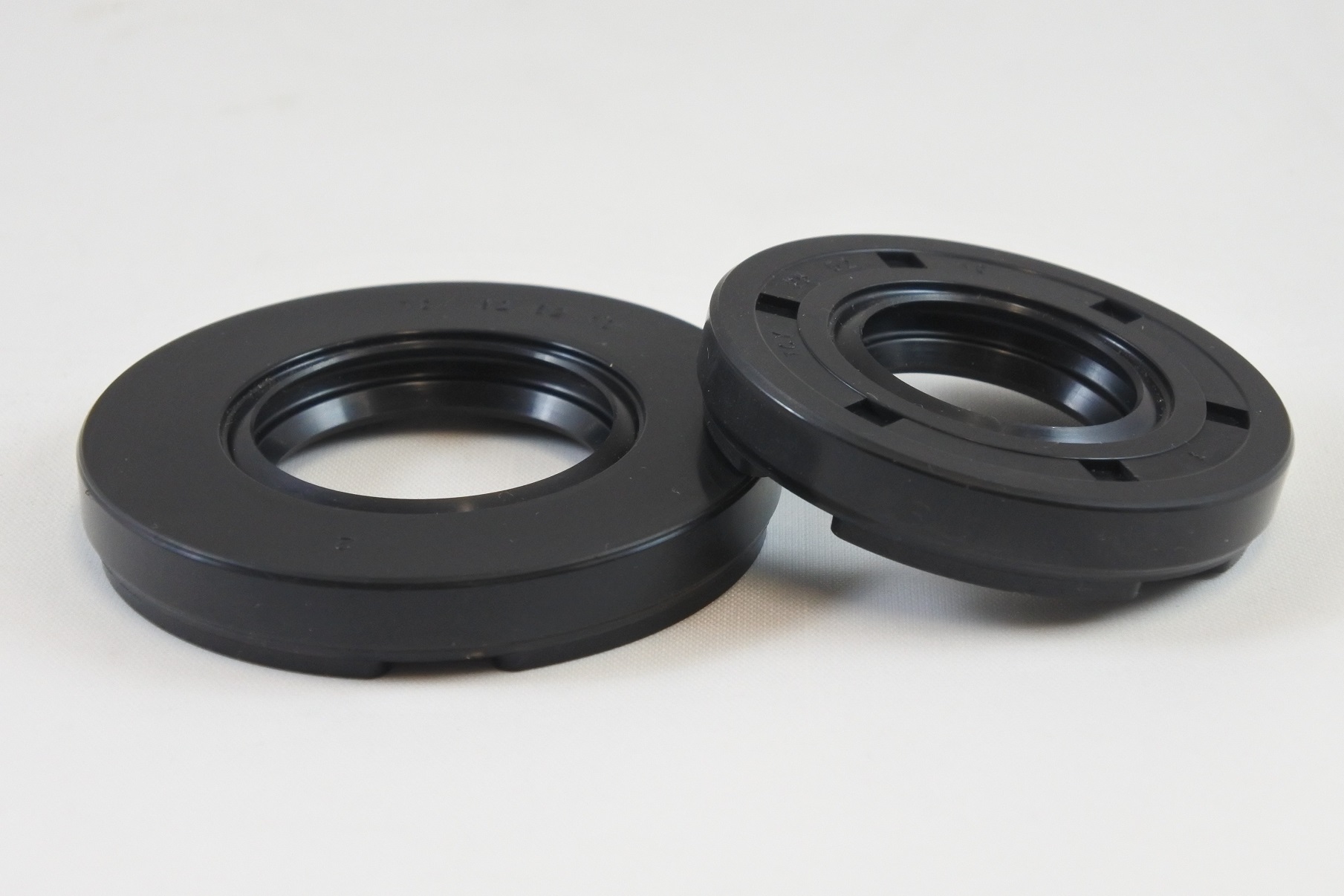 MAIN BEARING SEAL KIT 69-76 KAWASAKI H1 KH 500 SEALS ONLY VINTCO KMB012 thumbnail 3