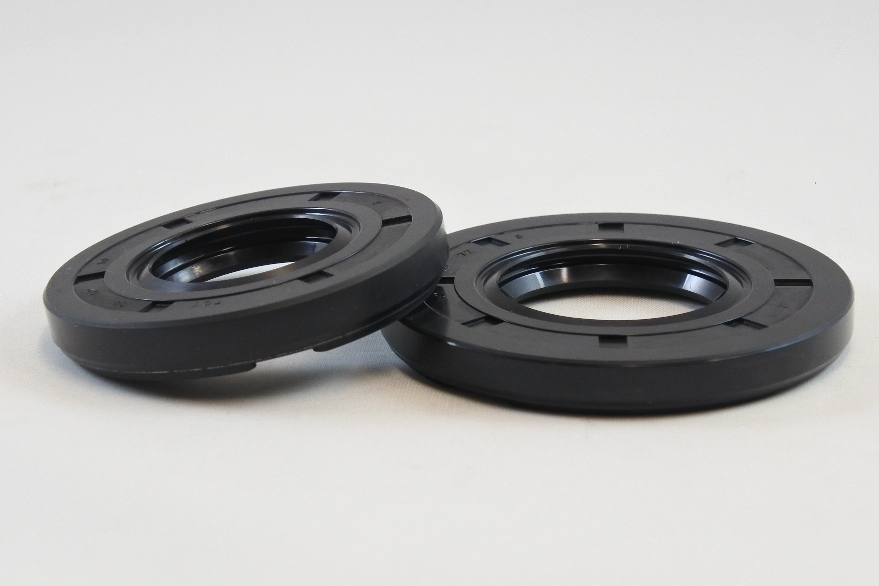 MAIN SEAL KIT 72-75 KAWASAKI H2 750 SEALS ONLY VINTCO KMB013 thumbnail 3